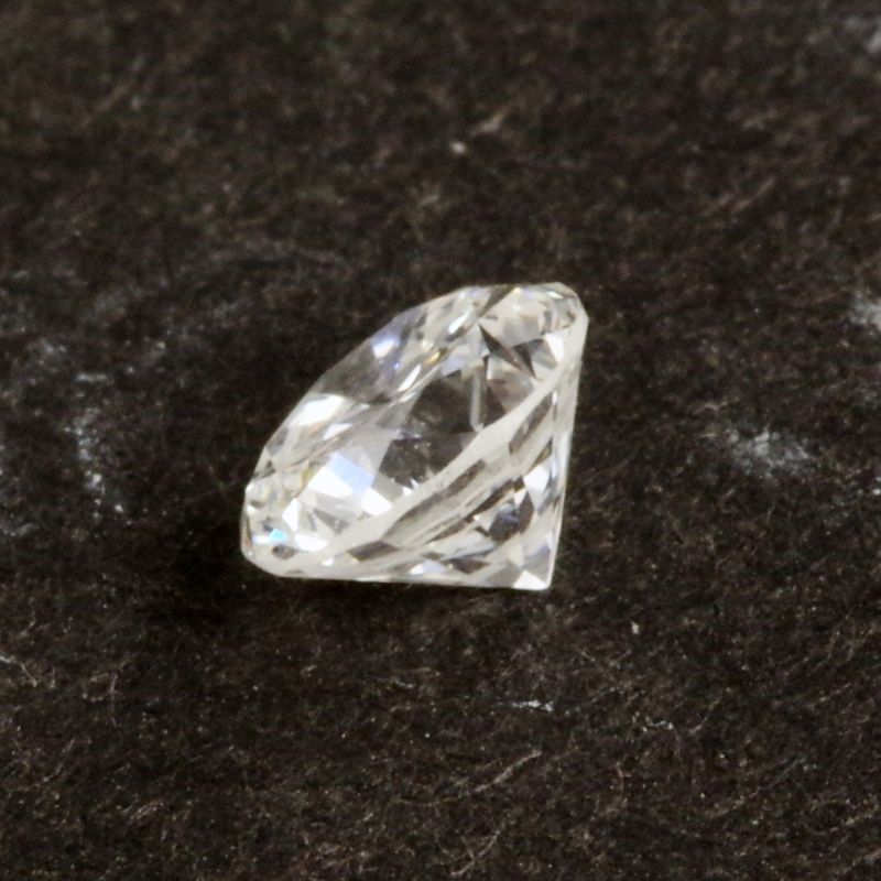 ダイヤモンド ラウンド 0.406ct ４月誕生石　真横景写真